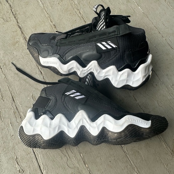 Adidas Candace Parker Mid Basketball Shoe “For Pat” Men's Size6 1/2 GZ2349 Black - Picture 1 of 7